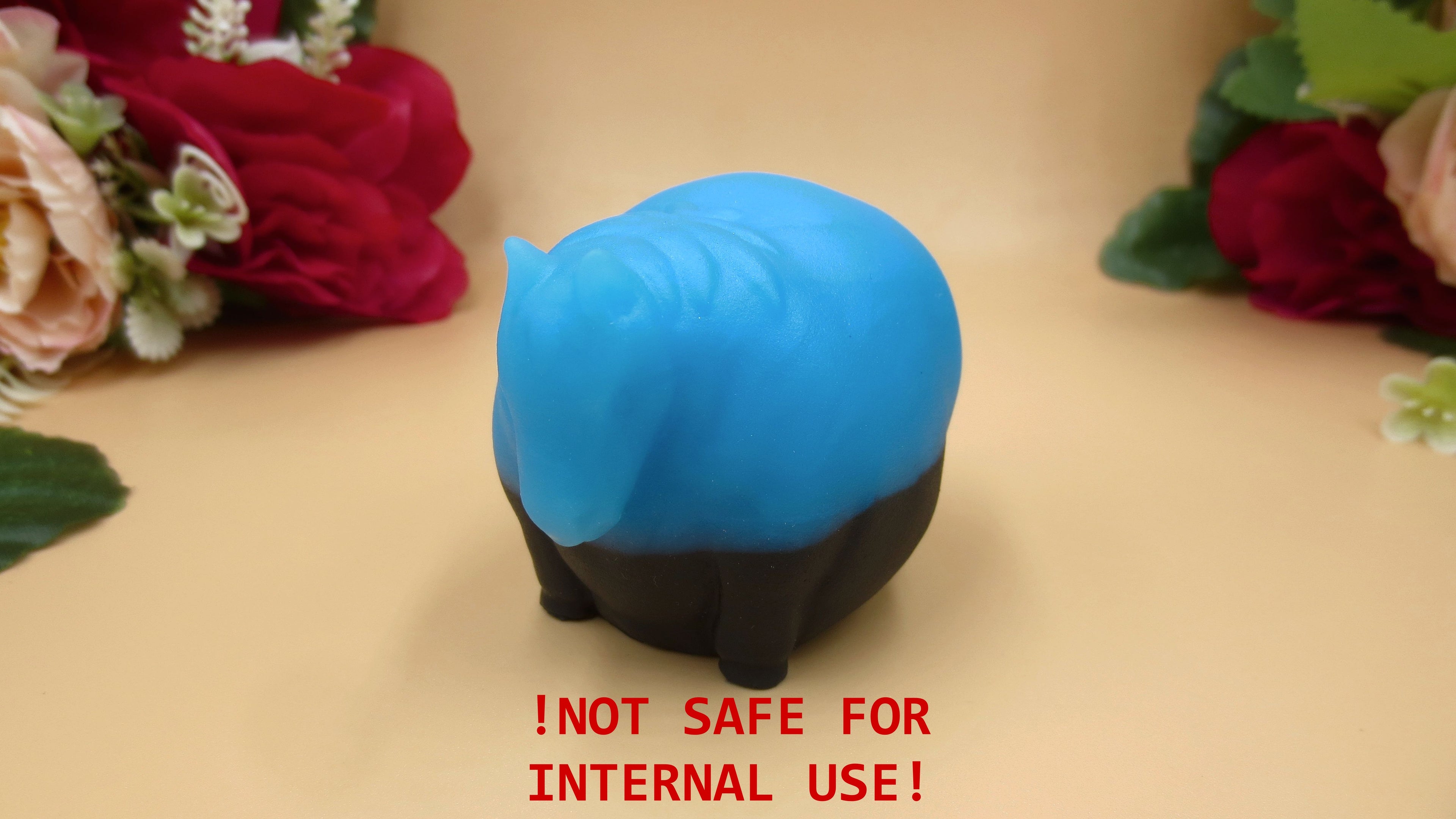 SUPER FLOP! Fat Little Horse - Firm (10A) #001